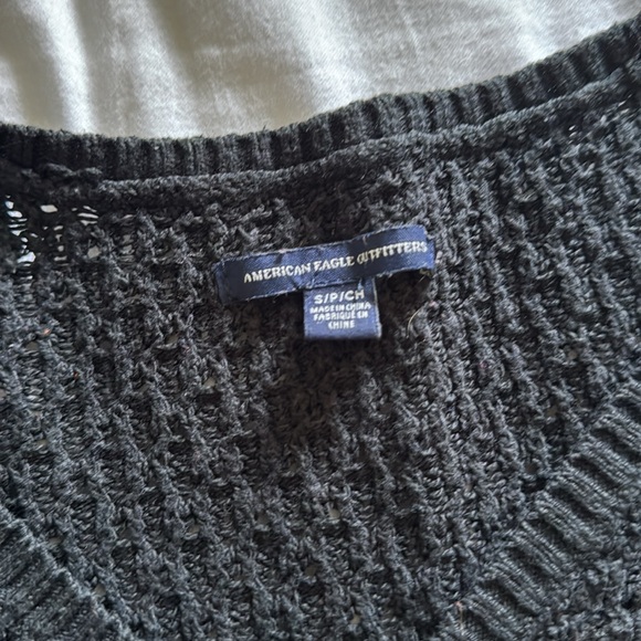 American Eagle sweater - Picture 2 of 3